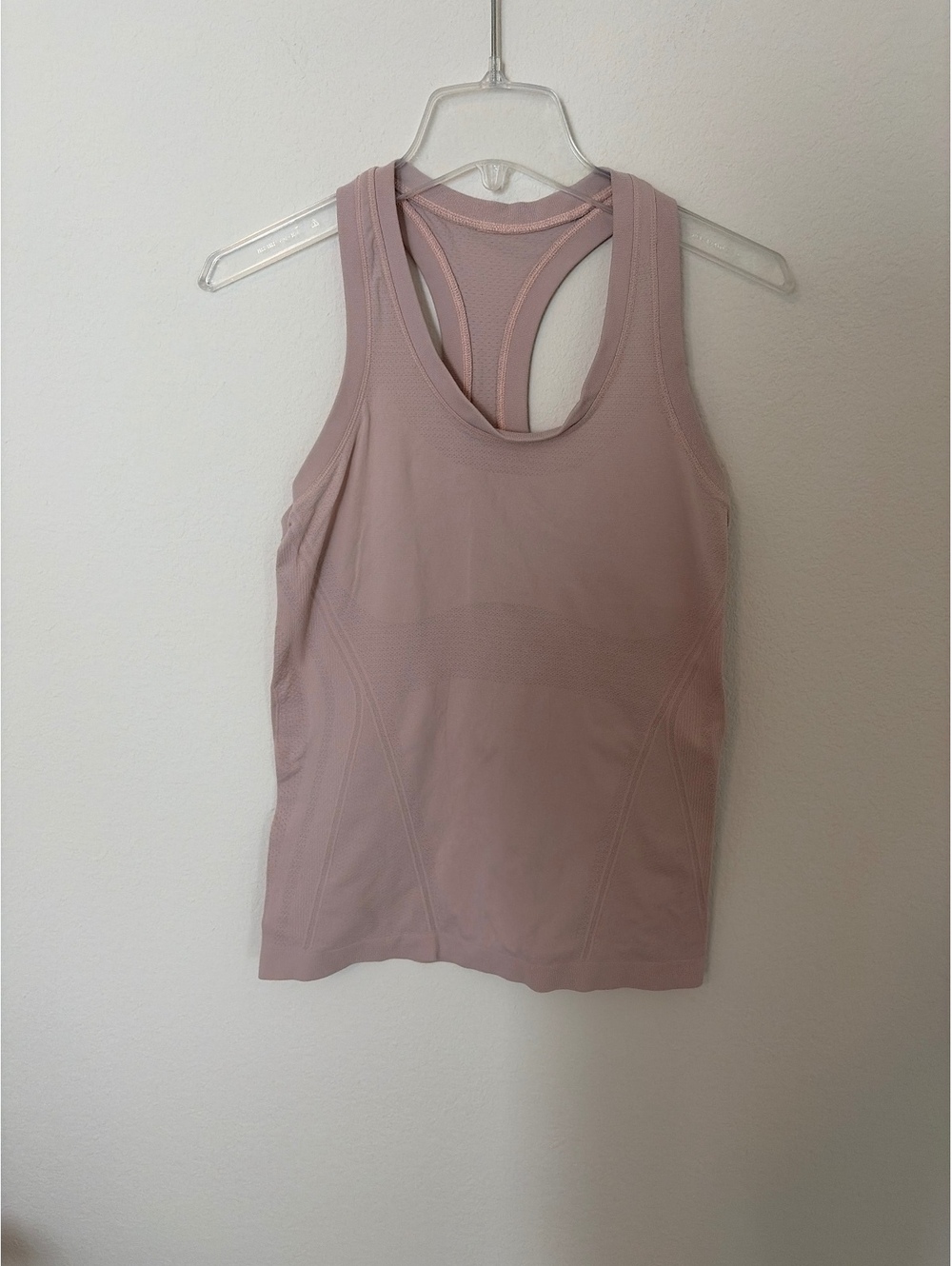 Athleta Momentum Seamless Tank Top Pale Pink Racerback Size Small